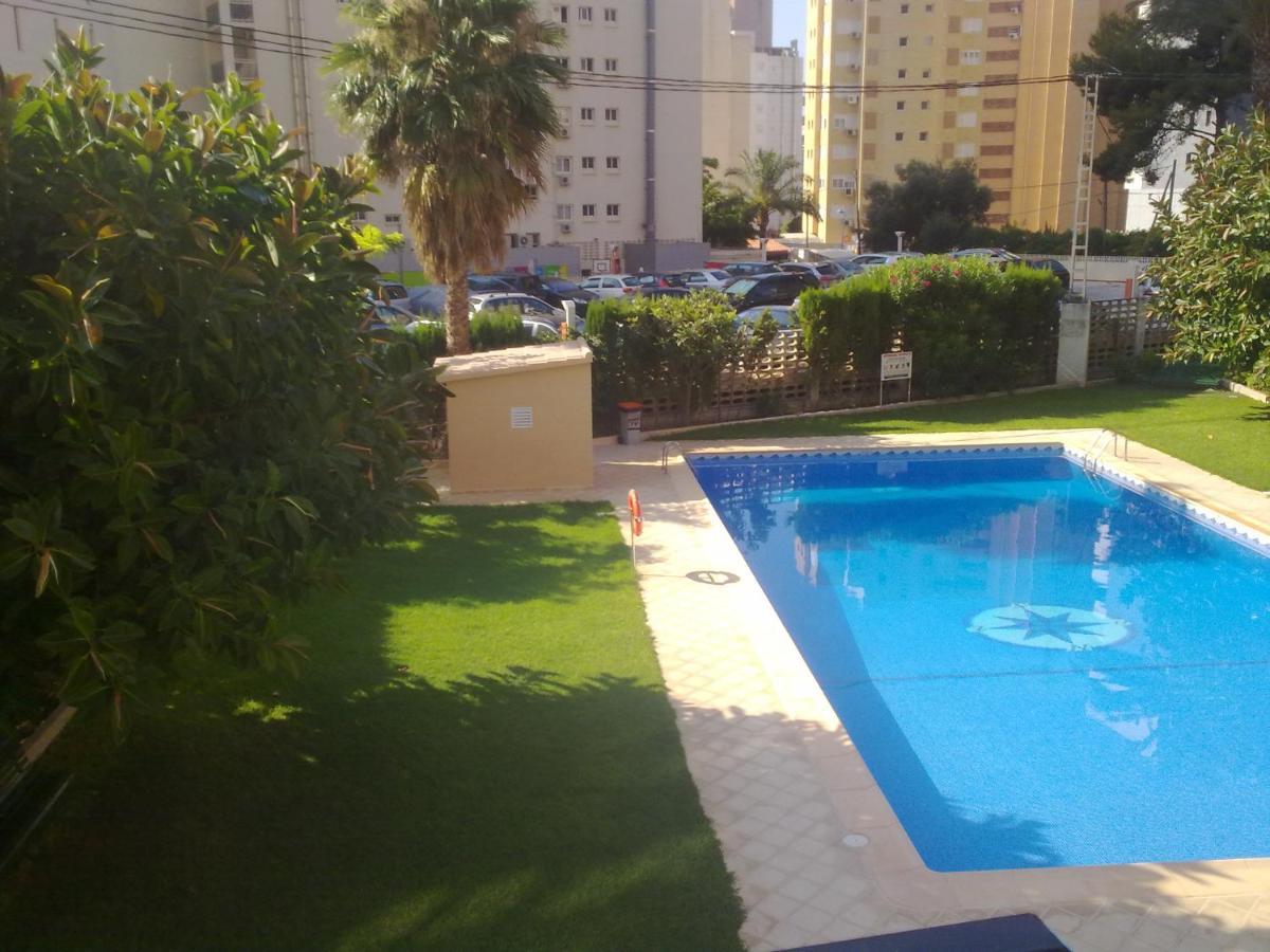 Acacias IV Apartment Бенидорм Екстериор снимка
